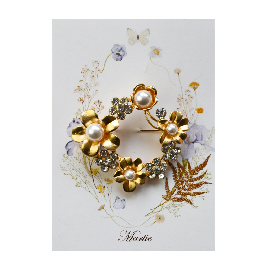 Brosa Flori cu Pietricele si Perle